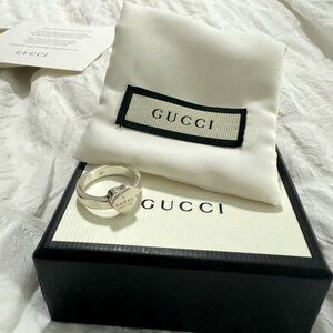 Gucci heart ring